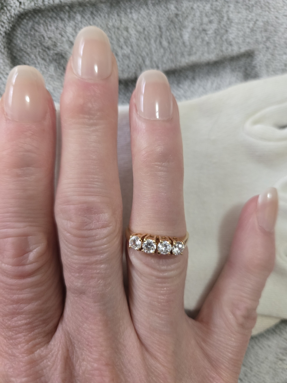 Classic Vintage Gold Four-Stone Ring Size 5 3/4 - Picture 7 of 11